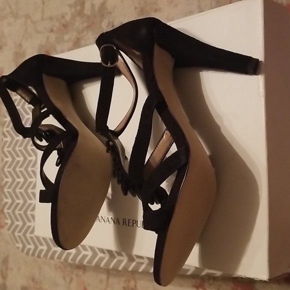 Banana Republic Natalia Black Beaded Heels - Picture 6 of 11